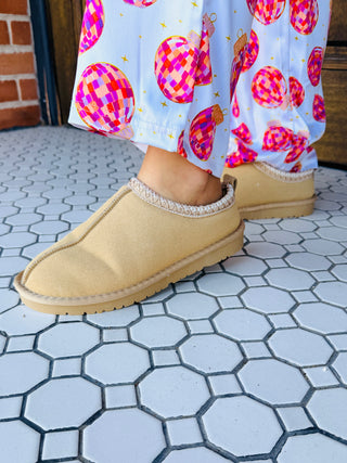 Cozy Clouds Sherpa Slippers • Sand-Stacey Kluttz-Shop Anchored Bliss Women's Boutique Clothing Store