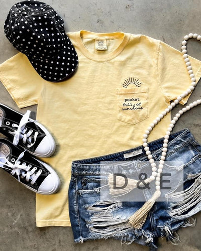Pocket Full of Sunshine Graphic Tee-D&E-Shop Anchored Bliss Women's Boutique Clothing Store
