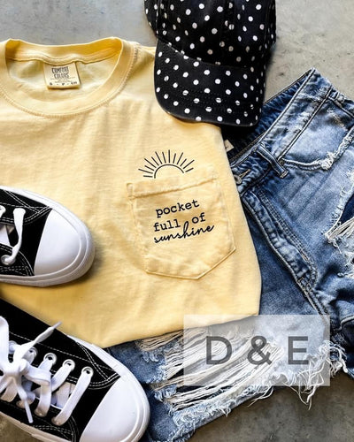 Pocket Full of Sunshine Graphic Tee-D&E-Shop Anchored Bliss Women's Boutique Clothing Store