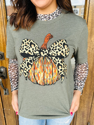 Leopard Pumpkin Graphic Tee-Spirit To A Tee-Shop Anchored Bliss Women's Boutique Clothing Store